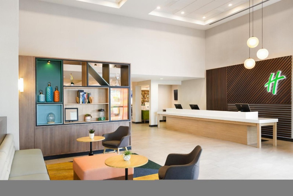 Holiday Inn Oakland Airport